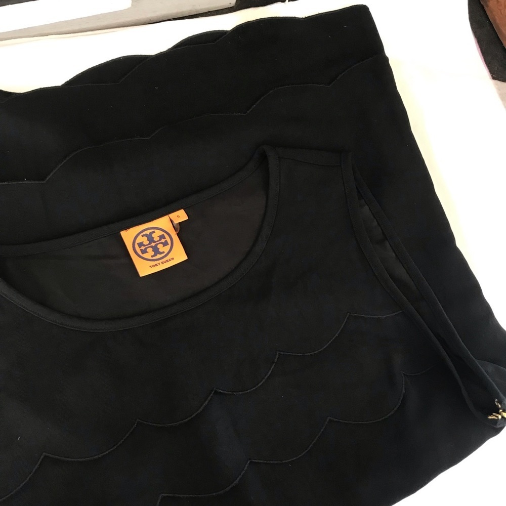 Tory Burch Sleeveless Scallop Trim Blouse